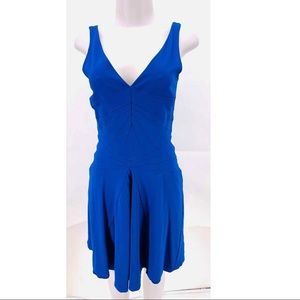 🎯 SOLD🎯 
💕 ZAC POSEN VIBRANT BLUE SLEEVELESS DRESS - NWT💕